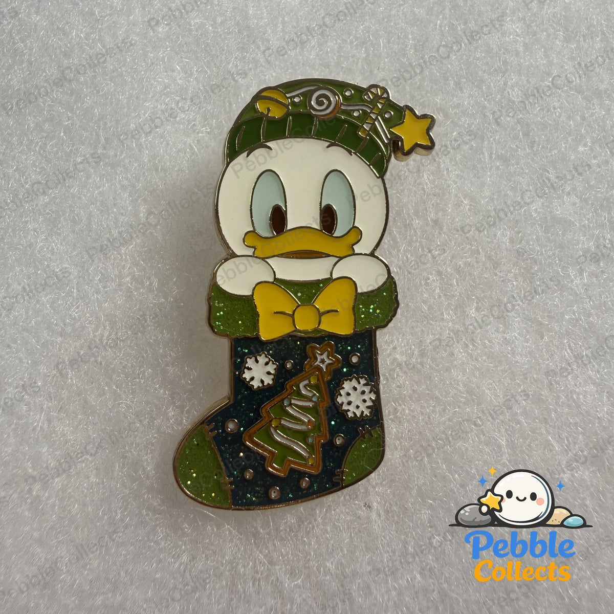 Shanghai Disney Christmas Stocking Mystery Pin 2022 Donald