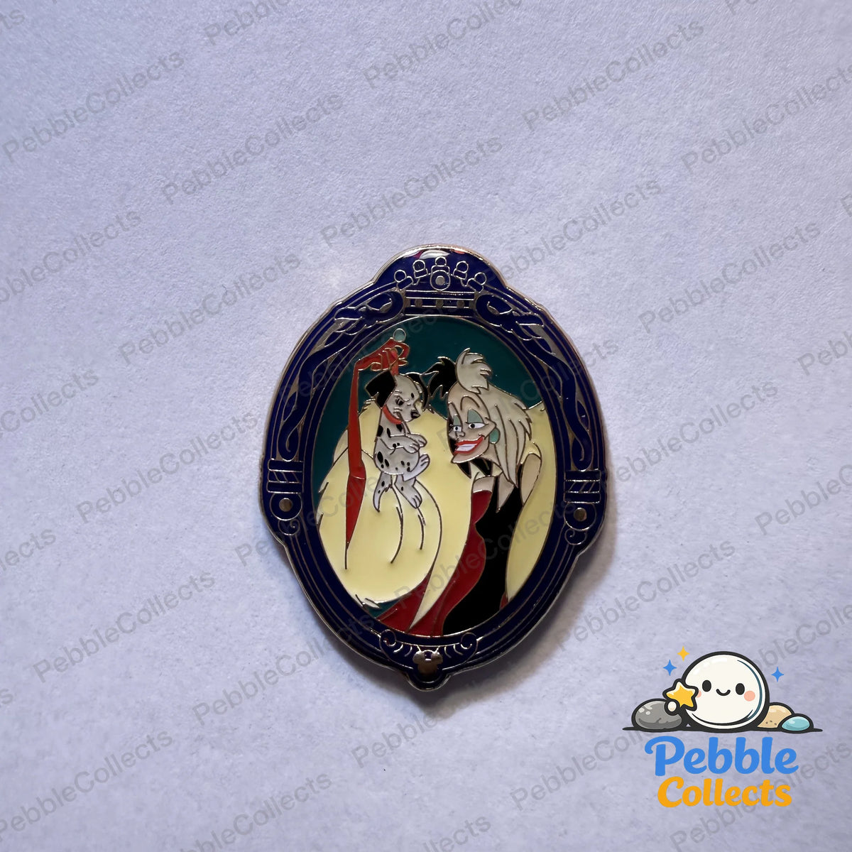 2019 Shanghai Disneyland Hidden Mickey Villains 4 of 6 Cruella de Vil